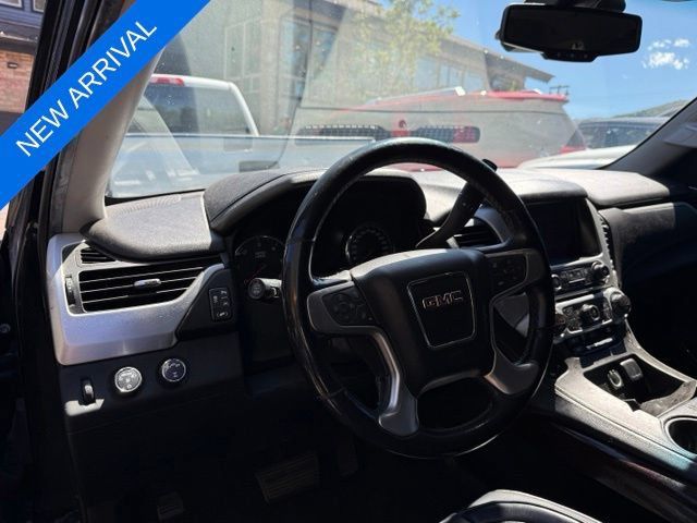 Used 2017 GMC Yukon SLT AWD/4WD image 10