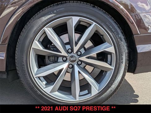Used 2021 Audi SQ7 Prestige w/ Prestige Package image 32