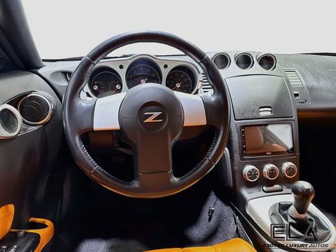 Used 2006 Nissan 350Z Coupe w/ (K96) Aerodynamics Pkg RWD image 12