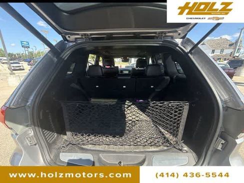 Used 2018 Jeep Grand Cherokee Overland AWD/4WD image 26