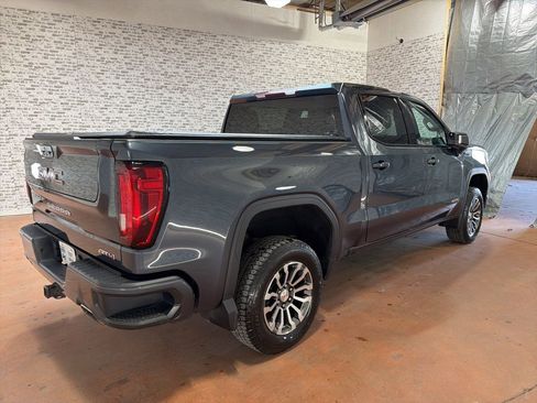 Used 2021 GMC Sierra 1500 AT4 image 7