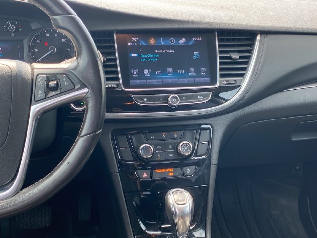 Used 2020 Buick Encore Preferred AWD/4WD image 10