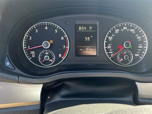 Used 2012 Volkswagen Passat 2.5 S image 12