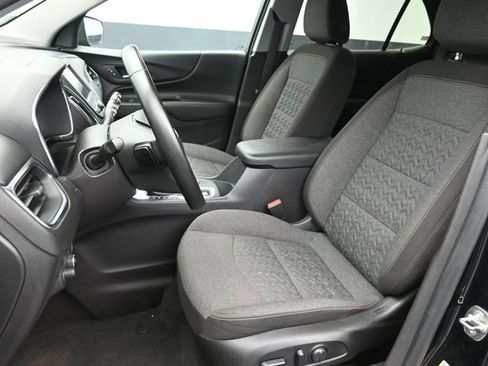 Used 2024 Chevrolet Equinox LT AWD/4WD image 22