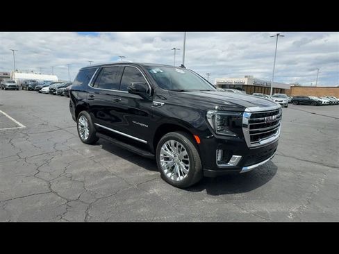 Certified 2021 GMC Yukon SLT w/ SLT Luxury Plus Package AWD/4WD image 2