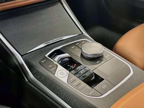 New 2026 BMW 330i xDrive Sedan w/ Premium Package AWD/4WD image 17
