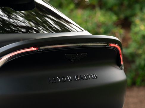 Used 2023 Aston Martin DBX 707 image 24