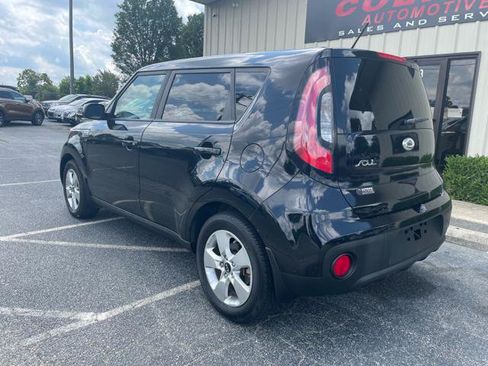 Used 2018 Kia Soul FWD image 8