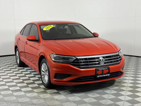 Used 2019 Volkswagen Jetta S FWD image 3
