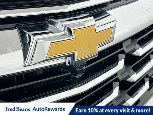 New 2026 Chevrolet Equinox LT FWD image 23