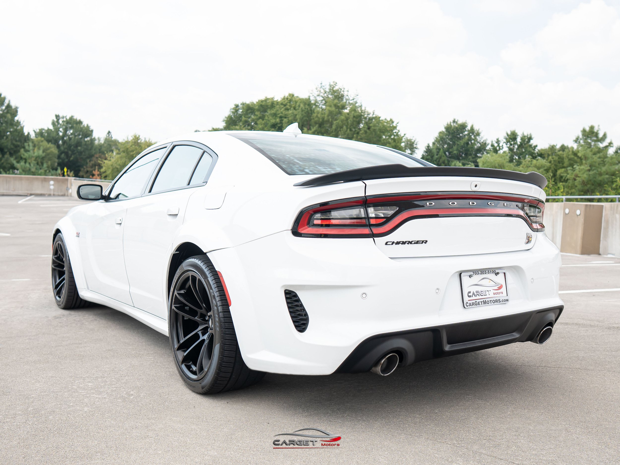 Used 2023 Dodge Charger Scat Pack RWD image 5