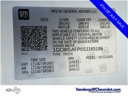 Used 2025 Chevrolet Express 2500 w/ Driver Convenience Package RWD image 23