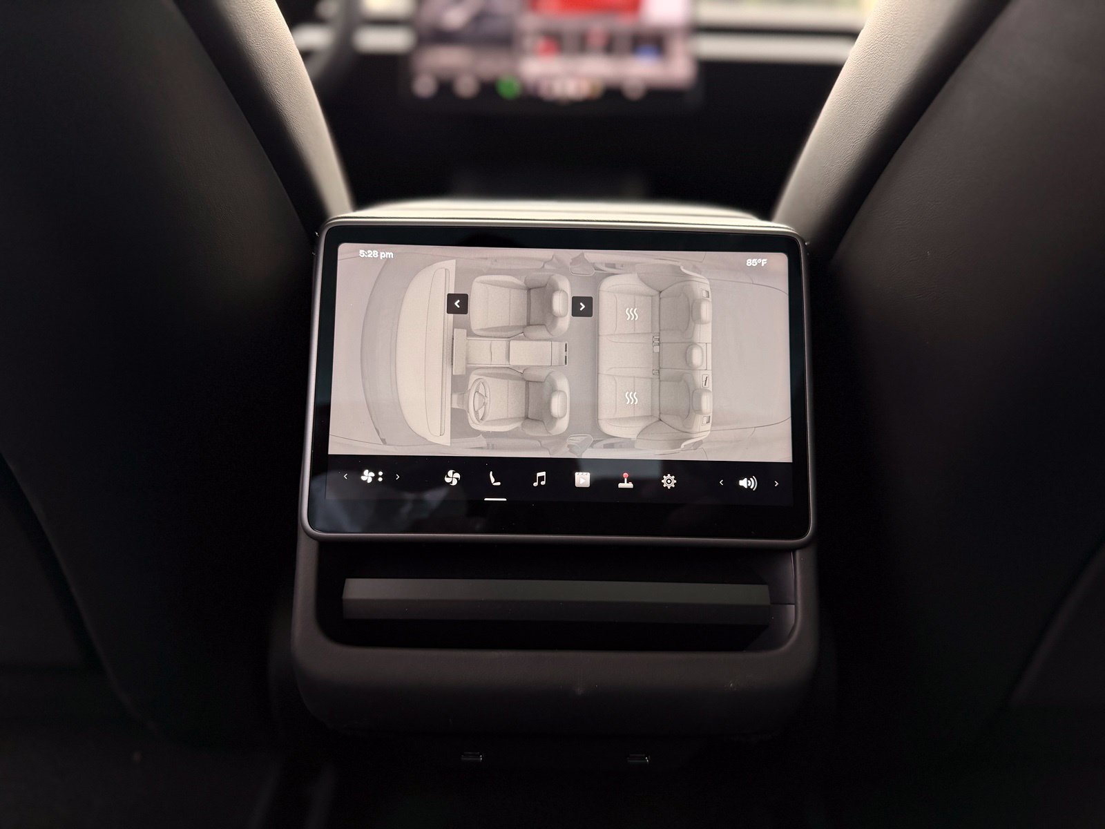 Used 2024 Tesla Model 3 Long Range AWD/4WD image 33