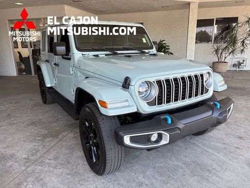 Used 2024 Jeep Wrangler Unlimited Sahara AWD/4WD image 1