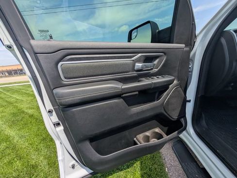 Used 2020 RAM 1500 Big Horn AWD/4WD image 15