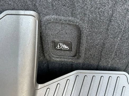 Certified 2023 Nissan Rogue SV AWD/4WD image 17