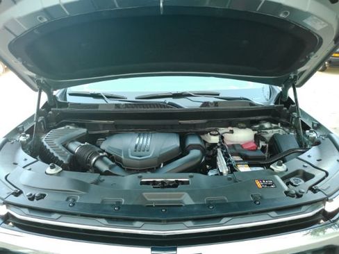 Used 2026 Chevrolet Traverse LT FWD image 53