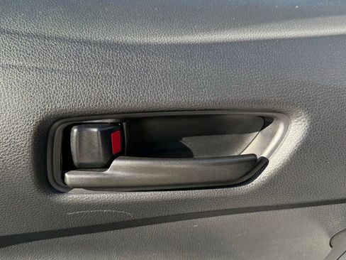 Used 2025 Toyota Corolla LE image 10