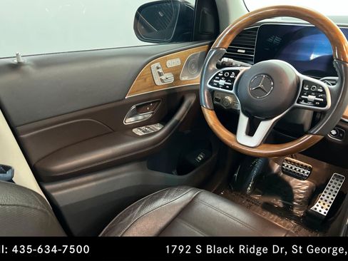 Used 2020 Mercedes-Benz GLS 580 4MATIC image 11
