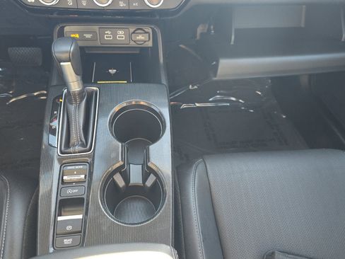 Used 2024 Honda Civic Touring image 20