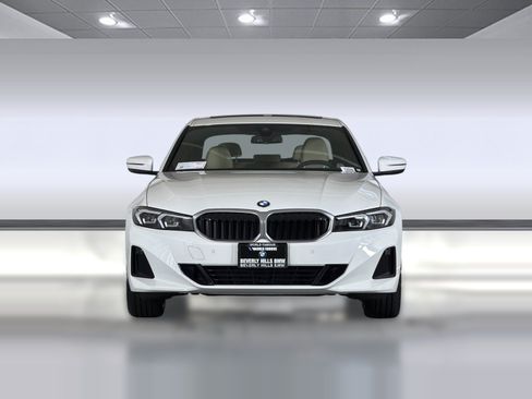 Used 2026 BMW 330i Sedan w/ Convenience Package RWD image 6