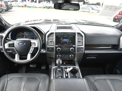 Used 2015 Ford F150 Platinum w/ Equipment Group 701A Luxury AWD/4WD image 12