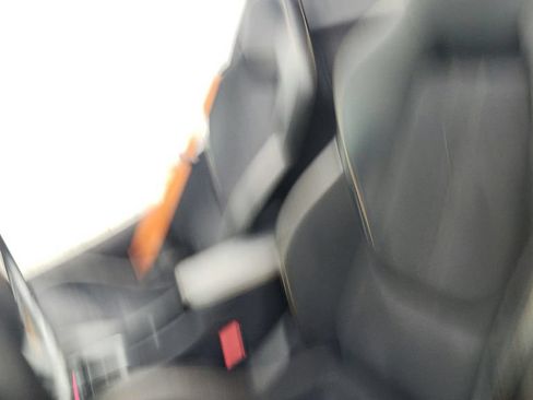 Used 2019 McLaren 570S Spider RWD image 36