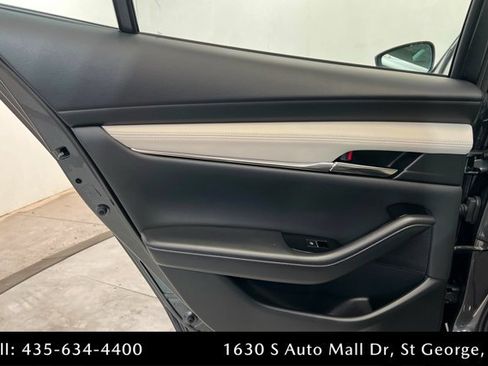 Certified 2025 MAZDA MAZDA3 2.5 Turbo Sedan w/Premium Plus image 18