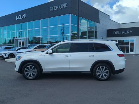 Used 2021 Mercedes-Benz GLS 450 4MATIC image 4