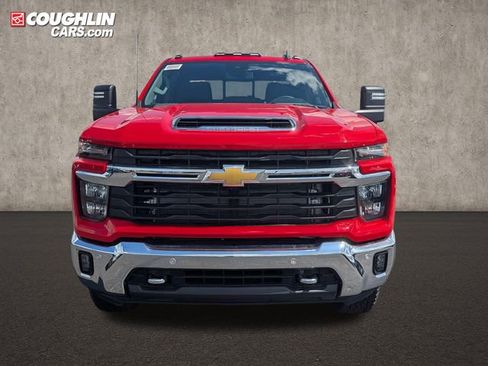 New 2026 Chevrolet Silverado 2500 LT image 2