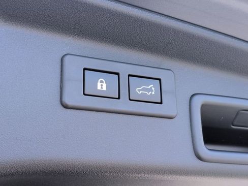 New 2026 Subaru Outback Premium image 31