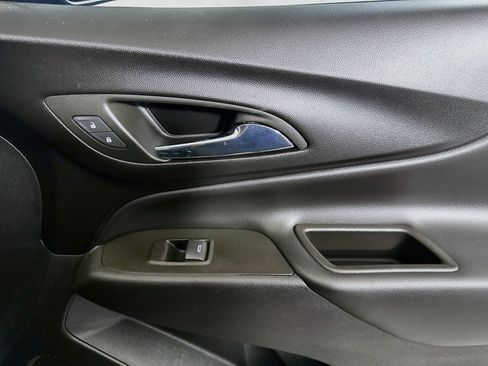 Used 2022 Chevrolet Equinox LT FWD image 31