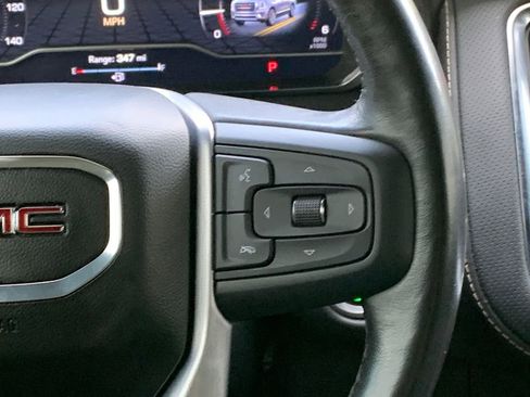 Used 2023 GMC Yukon XL SLT RWD image 14