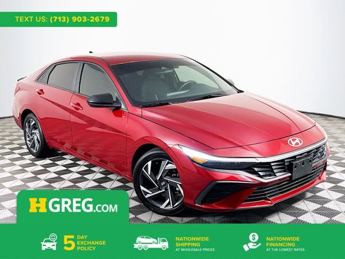 Used 2025 Hyundai Elantra Sport FWD image 1