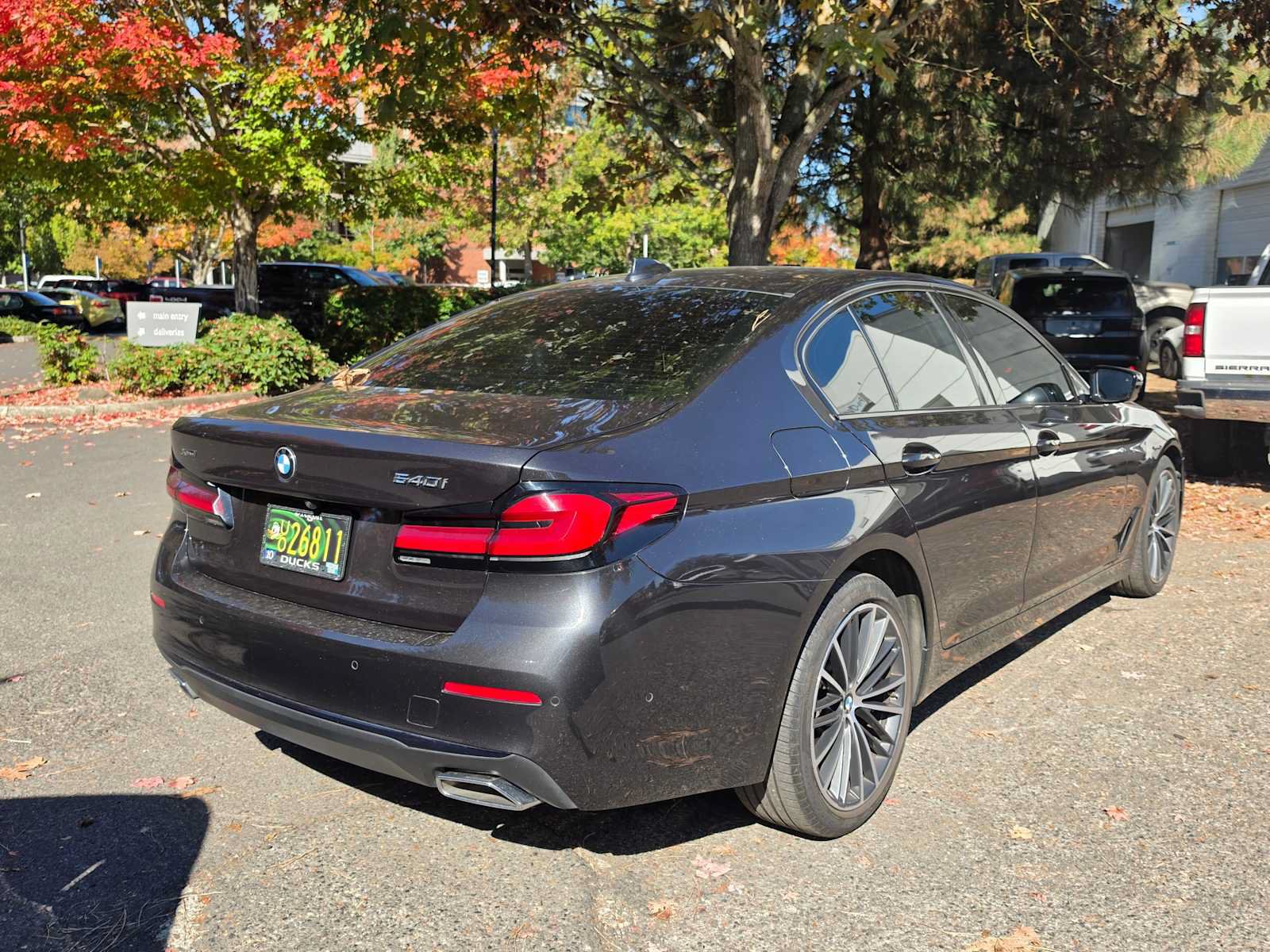 Used 2021 BMW 540i xDrive w/ M Sport Package AWD/4WD image 3