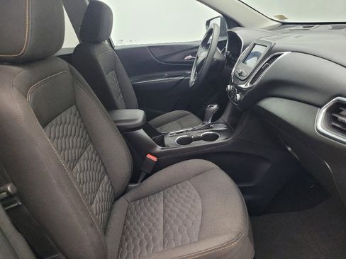 Used 2020 Chevrolet Equinox LT FWD image 21