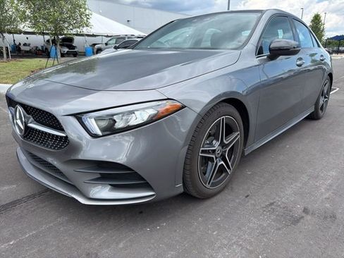 Used 2019 Mercedes-Benz A 220 image 2