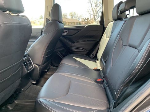 Used 2019 Subaru Forester Limited w/ Popular Package #3 image 10