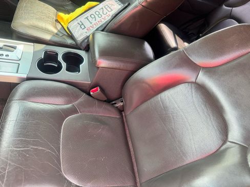 Used 2011 Nissan Pathfinder Silver AWD/4WD image 38