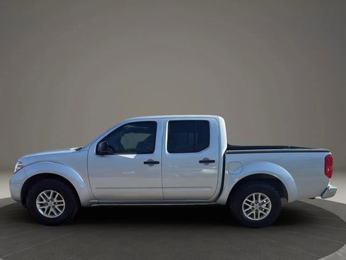 Used 2019 Nissan Frontier SV image 15