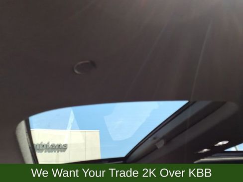 Used 2023 Chevrolet Traverse High Country w/ LPO, Floor Liner Package image 11