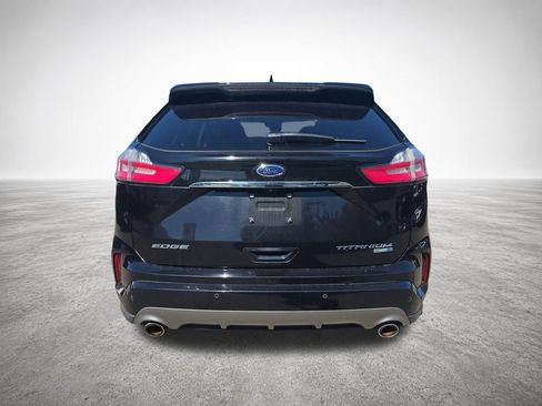 Used 2019 Ford Edge Titanium w/ Equipment Group 301A AWD/4WD image 7