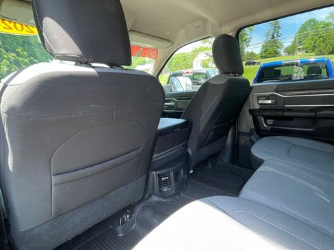 Used 2020 RAM 2500 Big Horn w/ Level 1 Equipment Group AWD/4WD image 21