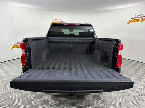 Used 2024 Chevrolet Silverado 1500 LTZ RWD image 5