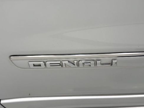 Used 2015 GMC Acadia Denali AWD/4WD image 14