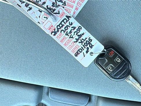 Used 2016 Ford F250 XL w/ Power Equipment Group image 26