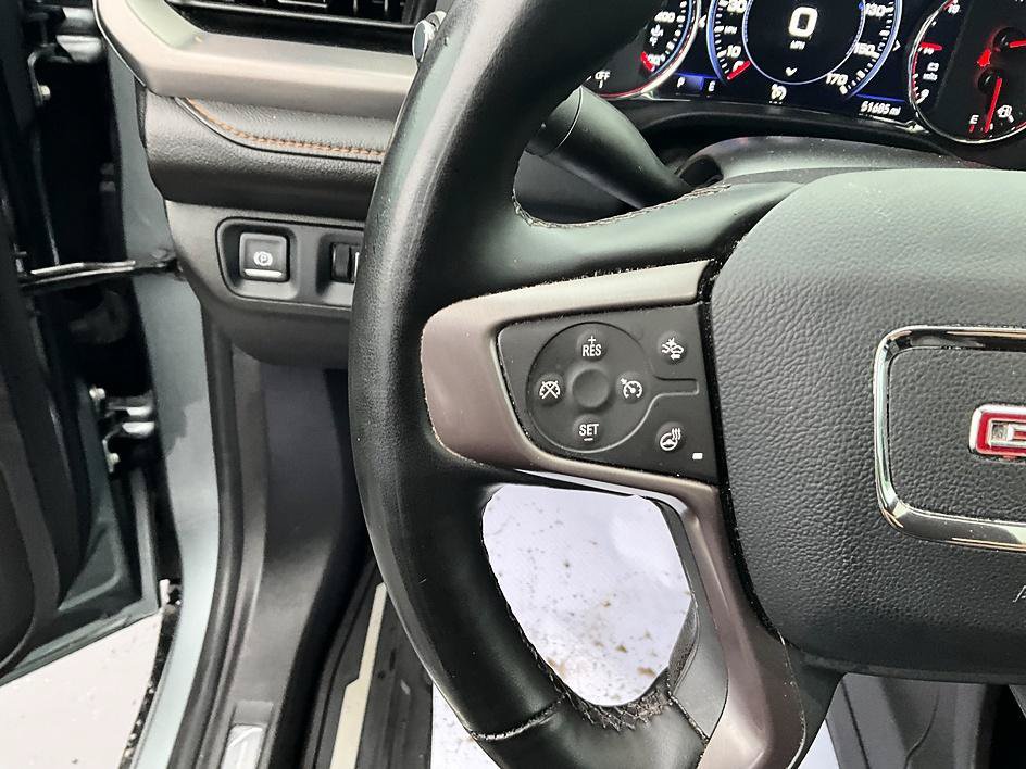 Used 2023 GMC Acadia AT4 w/ Technology Package AWD/4WD image 32
