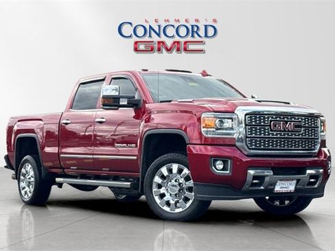 Used 2019 GMC Sierra 2500 Denali w/ Duramax Plus Package image 1