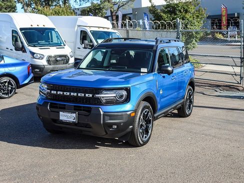 New 2025 Ford Bronco Sport Outer Banks w/ Outer Banks Tech Package+ image 3
