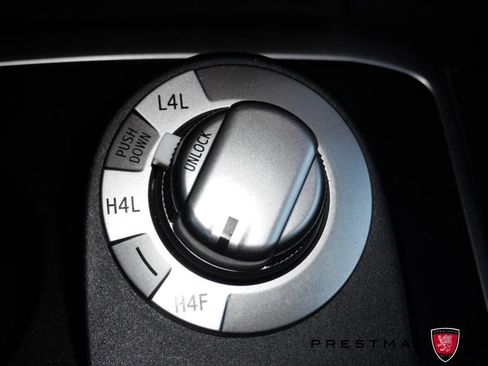 Used 2023 Toyota 4Runner Limited AWD/4WD image 42